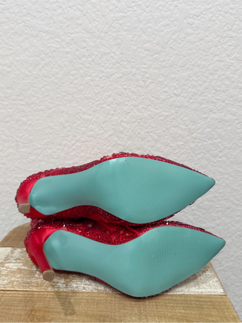 Betsey Johnson Bolt Red Rhinestone Ankle Booties Size 6.5 NEW - Picture 6 of 8